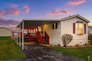 52 Partridge Ln, Beecher, IL 60401 - Photo 1