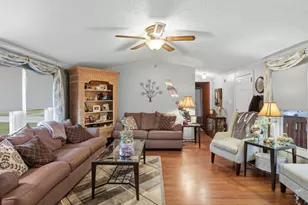 52 Partridge Ln, Beecher, IL 60401 - Photo 6