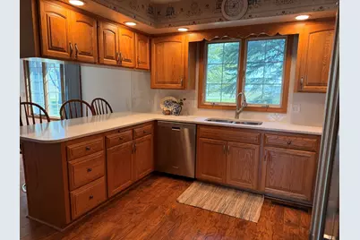 106 W 5th Street, McNabb, IL 61335 - Photo 8