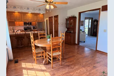 106 W 5th Street, McNabb, IL 61335 - Photo 10