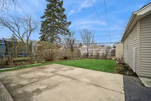 3717 Oriole Ln, Rolling Meadows, IL 60008 - Photo 18