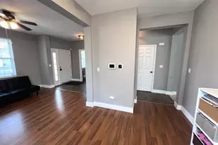 2409 Geneva Ln, Montgomery, IL 60538 - Photo 4