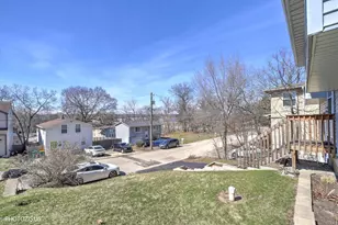 49 Marvin St, Fox Lake, IL 60020 - Photo 30