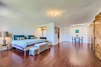 711 W Gordon Terrace #701, Chicago, IL 60613 - Photo 22