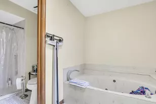 3947 Blackstone Ave, Gurnee, IL 60031 - Photo 24