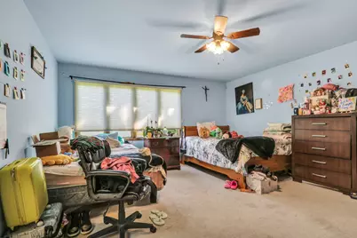 3947 Blackstone Avenue, Gurnee, IL 60031 - Photo 18