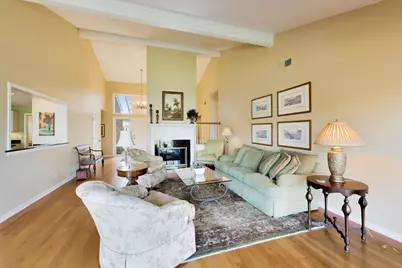 107 Briarwood Lane, Oak Brook, IL 60523 - Photo 6