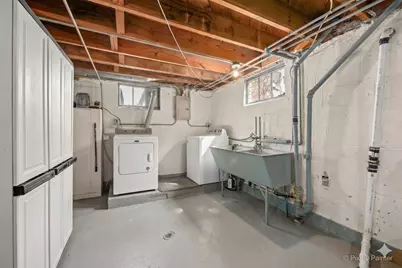 227 N Elmwood Avenue, Waukegan, IL 60085 - Photo 14