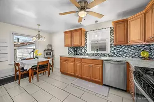 227 N Elmwood Ave, Waukegan, IL 60085 - Photo 6