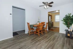 1010 Arlene Ct, Bloomington, IL 61701 - Photo 6