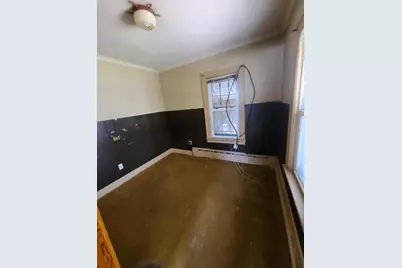 1834 Victoria Avenue, North Chicago, IL 60064 - Photo 12