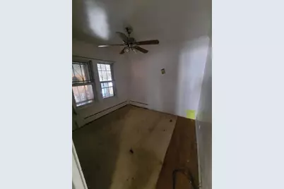 1834 Victoria Avenue, North Chicago, IL 60064 - Photo 4