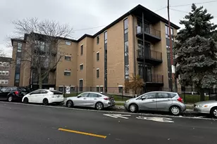 7428 N Rogers Ave, Chicago, IL 60626 - Photo 1