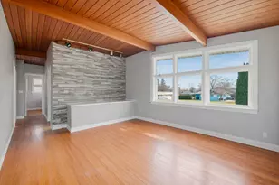 6N370 Maple Ave, Wood Dale, IL 60191 - Photo 4