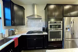 4 Andrew Ln, Hawthorn Woods, IL 60047 - Photo 8