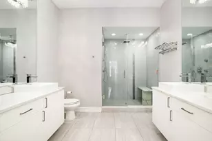 650 N Morgan St, Chicago, IL 60642 - Photo 12