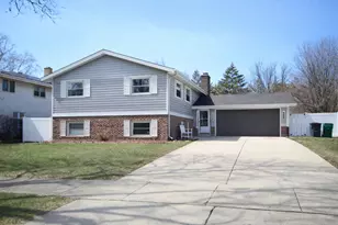 230 Millford Ln, Bloomingdale, IL 60108 - Photo 34