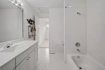 205 Faith Court, Bloomingdale, IL 60108 - Photo 26