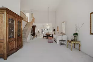 205 Faith Ct, Bloomingdale, IL 60108 - Photo 8