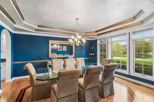 25246 N Abbey Glenn Dr, Hawthorn Woods, IL 60047 - Photo 6