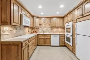 25246 N Abbey Glenn Dr, Hawthorn Woods, IL 60047 - Photo 46