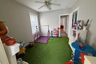 4820 Elm St, Skokie, IL 60077 - Photo 16