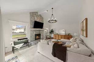 1552 Independence Ct, Saint Charles, IL 60174 - Photo 12