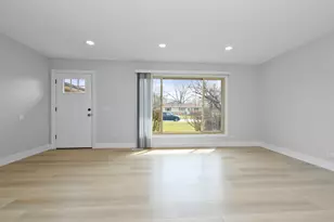 7800 W Kingston Dr, Frankfort, IL 60423 - Photo 4