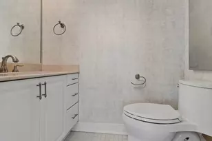 155 N Harbor Dr, Chicago, IL 60601 - Photo 16