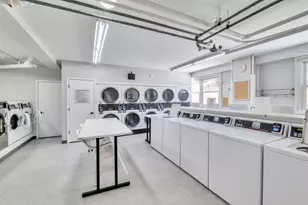 2909 N Sheridan Rd, Chicago, IL 60657 - Photo 20