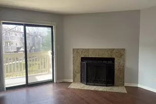 444 E Osage Ln, Palatine, IL 60074 - Photo 8