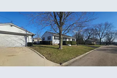 1055 Kenmore Avenue, Aurora, IL 60505 - Photo 14