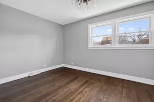 10533 S Whipple St, Chicago, IL 60655 - Photo 14