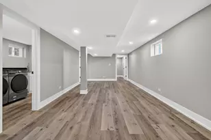 10533 S Whipple St, Chicago, IL 60655 - Photo 20