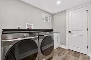 10533 S Whipple St, Chicago, IL 60655 - Photo 24