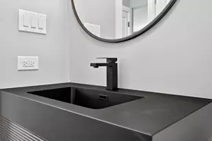 10533 S Whipple St, Chicago, IL 60655 - Photo 8