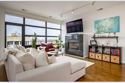 2045 W Concord Place #604, Chicago, IL 60647 - Photo 4