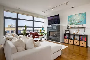 2045 W Concord Pl, Chicago, IL 60647 - Photo 4