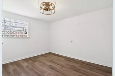 8630 S Michigan Avenue, Chicago, IL 60619 - Photo 24