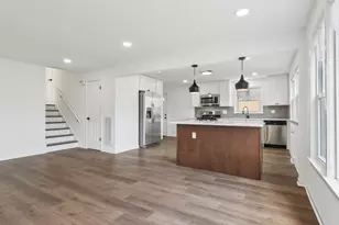 8630 S Indiana Ave, Chicago, IL 60619 - Photo 6