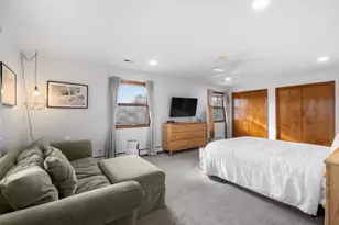 23 S Wildwood Dr, Prospect Heights, IL 60070 - Photo 10