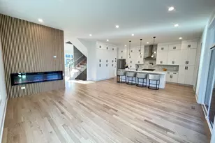 7301 N Oriole Ave, Chicago, IL 60631 - Photo 10
