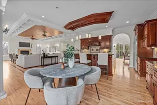 27 W Onwentsia Rd, Lake Forest, IL 60045 - Photo 22