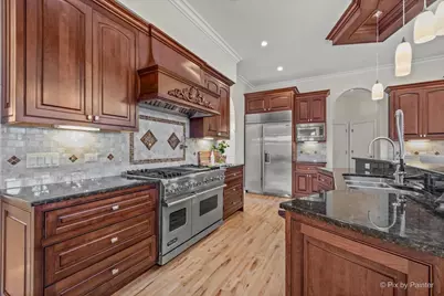 27 W Onwentsia Road, Lake Forest, IL 60045 - Photo 20