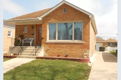 9327 S Avers Avenue, Evergreen Park, IL 60805 - Photo 2