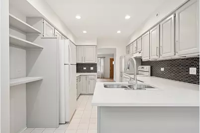 [Address not provided], Barrington, IL 60010 - Photo 4