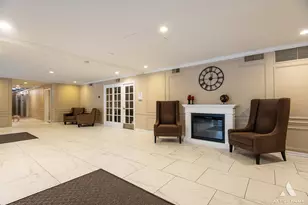 2909 N Sheridan Rd, Chicago, IL 60657 - Photo 2