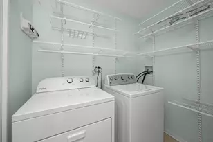 1165 Windham Ln, Elk Grove Village, IL 60007 - Photo 16