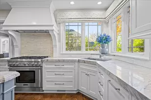 1255 Forest Glen Dr N, Winnetka, IL 60093 - Photo 8