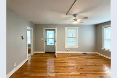 609 1st Street #1, Libertyville, IL 60048 - Photo 6